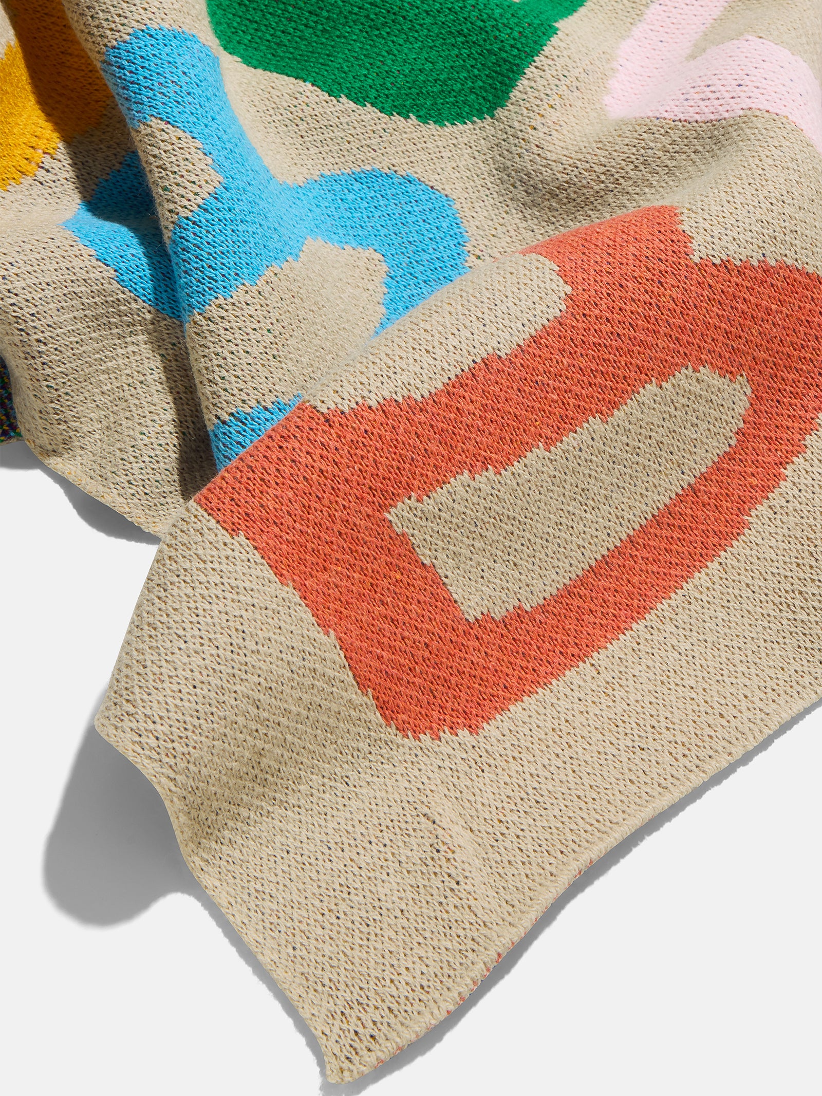 Get Wavy Custom Blanket - Beige/Multi - Image 4